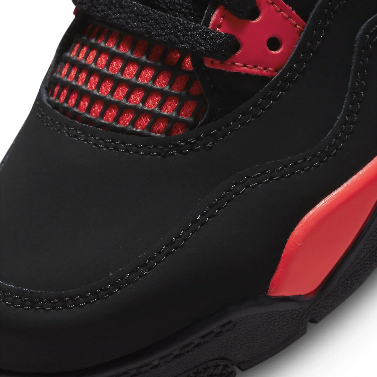 Air Jordan 4 Retro Red Thunder (PS) Sneakers - Black
